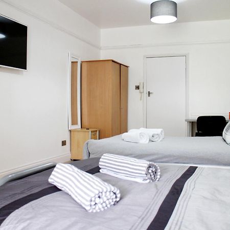 Large Studio Garden Flat On Golders Green Road London Kültér fotó